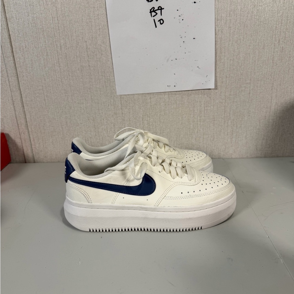 Size 8.5 -‎ Nike Court Vision Alta Sail Diffused Blue Women’s nwob